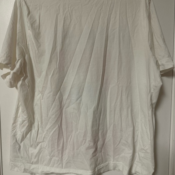 H&M White and Red Graphic Tee - Short Sleeve - Picture 10 of 10